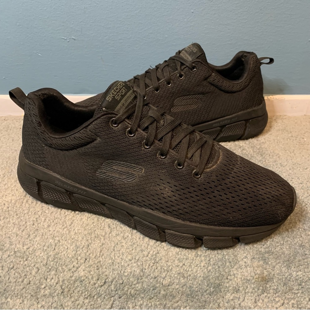 Sketchers  Running Sneaker. Color: BBK SN: 52857 Triple Black. Men’s Size 11